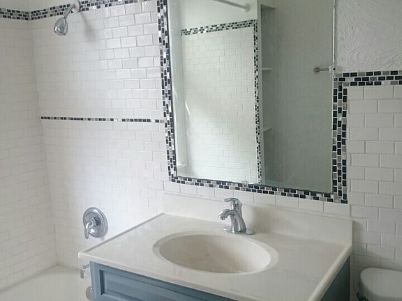 2nd image of 515A W Keefe Ave