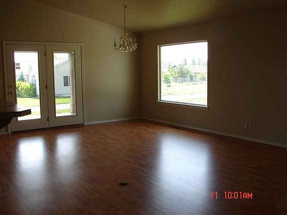 5th image of 2523 E 3719 N