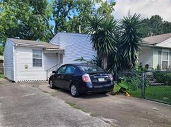 604 Houma Blvd, Metairie, LA 70001