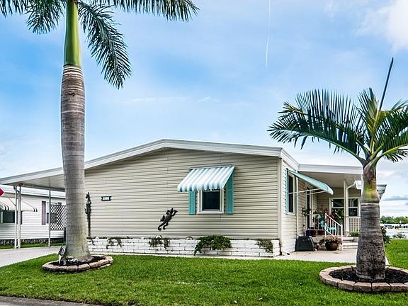 5th image of 808 53rd Ave E Lot 302