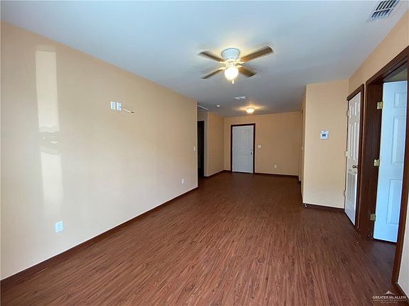 4th image of 117 N 6th St