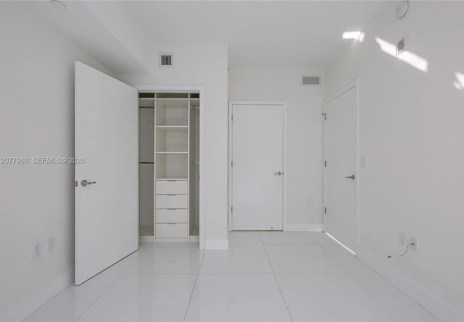 1010 Brickell Condo — Photo 4