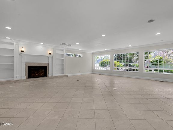 4th image of 2050 Dant Blvd