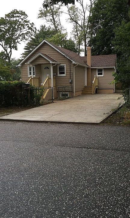 2nd image of 60 2nd St