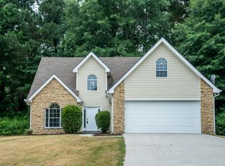 5482 Riverside Dr, Sugar Hill, GA 30518