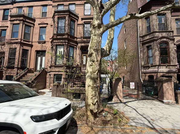 683 Tenth Street image 1 of 29