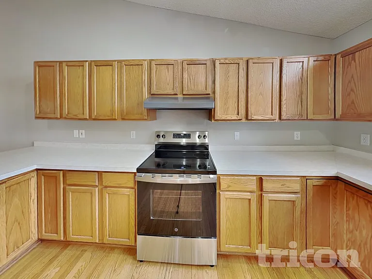 5535 Highland Trl — Photo 5