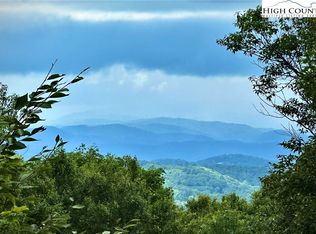 11 Fox Crest Road, Beech Mountain, NC 28604