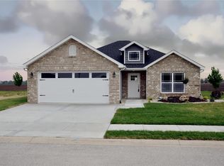 2454 Jane Cir, Glen Carbon, IL 62034