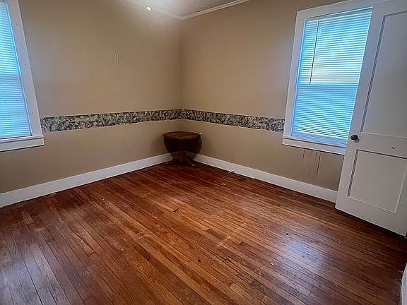 5th image of 139 W Cherry Dr