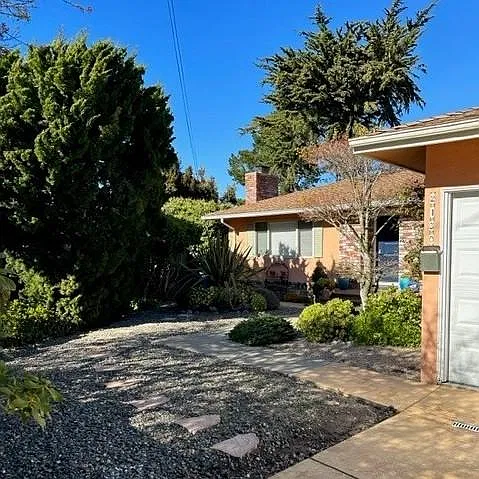 2130 Etna Pl
