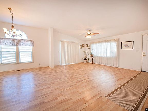 5th image of 7575 Iron Mountain Blvd