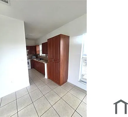 10357 SW 178th St — Photo 12