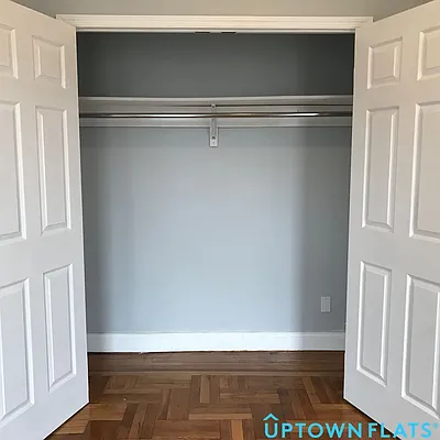 Rented by Uptown Flats LLC | media 23