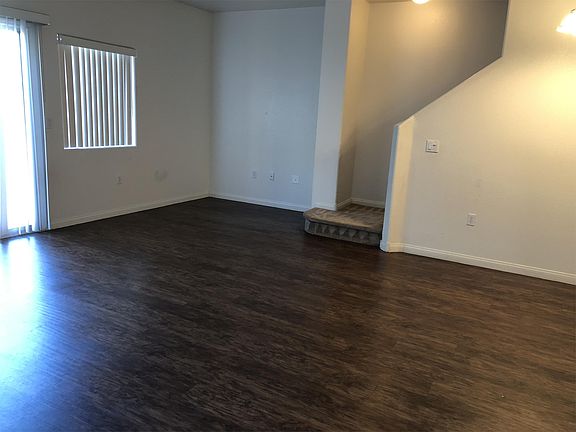 4th image of 9303 Gilcrease Ave Unit 1123
