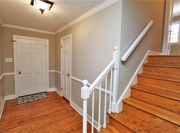 4th image of 3461 Riverview Dr
