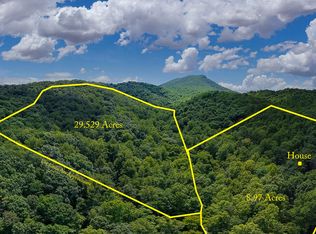 Hollow Ln, Lexington, VA 24450