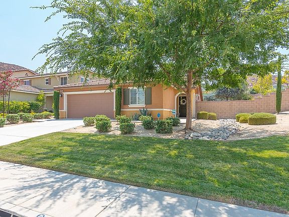 3rd image of 35207 Angel Falls Dr