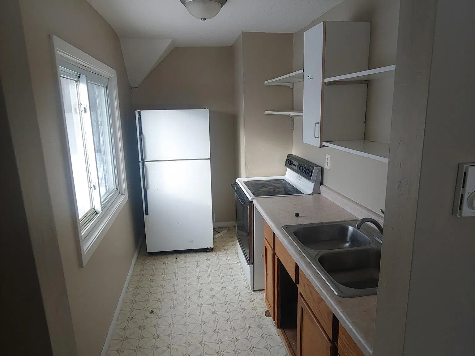 1 bed, 620 sqft, $700 — Photo 2
