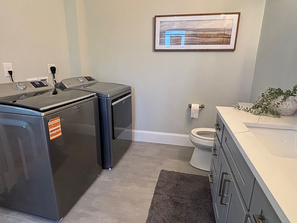 Free Laundry Inside Apartment