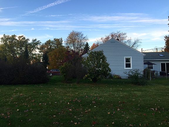 .41 acres - extra large lot!