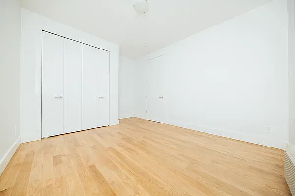 Rented by Nooklyn NYC LLC | media 19