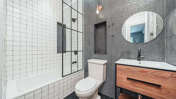 Rented by Nooklyn NYC LLC | media 12