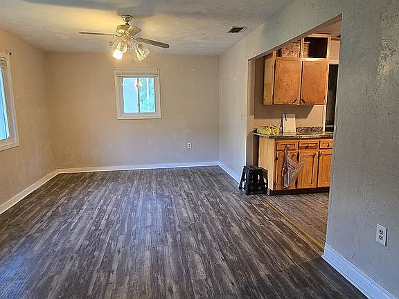 2nd image of 1024 Back Forest Ln