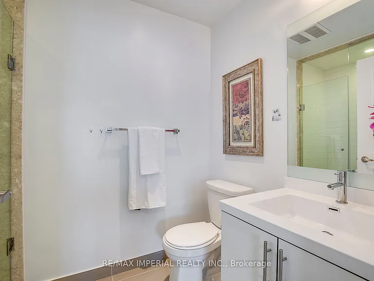 65 Speers Rd #711 — Photo 22