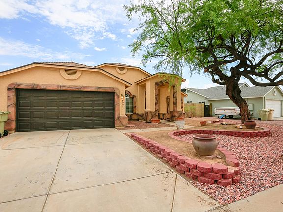 2nd image of 6907 W Sierra Vista Dr