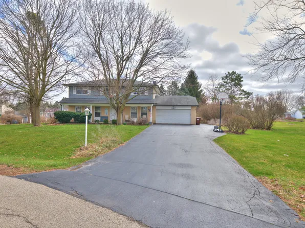 397 Andra Ct, Gilberts, IL 60136