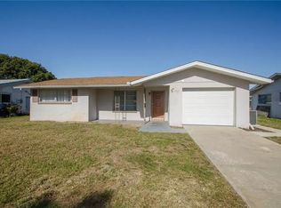 7601 Rosewood Dr, Port Richey, FL 34668