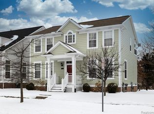 42660 Faulkner Dr, Novi, MI