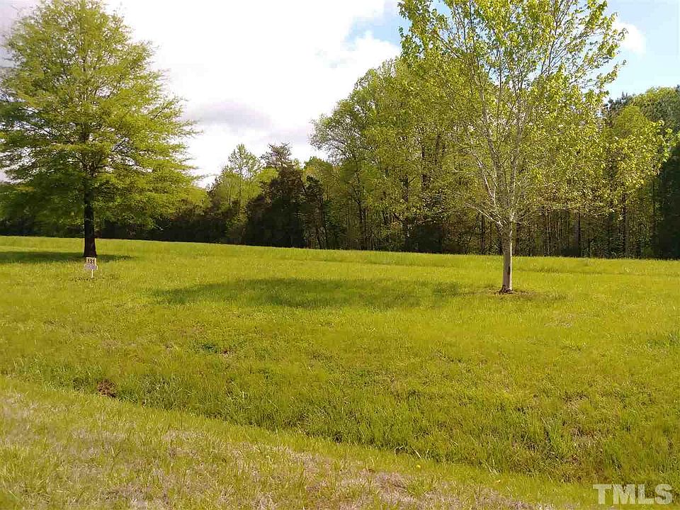 1st image of 131 Farm Gate Dr