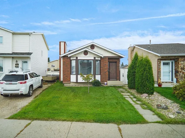 18322 71a Ave NW, Edmonton, AB T5T 3Z2