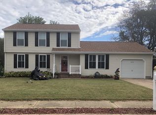 306 Commodore Dr, Hampton, VA 23669