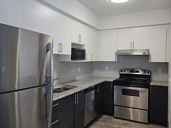 2nd image of 258 A Sunview St #1103