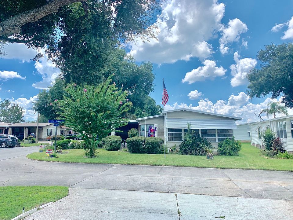 1st image of 388 S Edgewater Dr