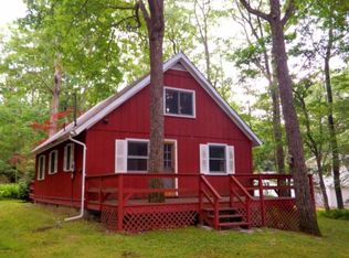 109 Stair Ln, Shohola, PA 18458