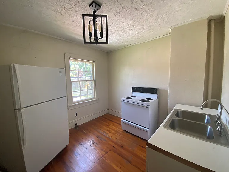 162 Depot St — Photo 16
