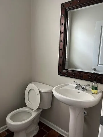 5007 Whitfield Ct — Photo 16