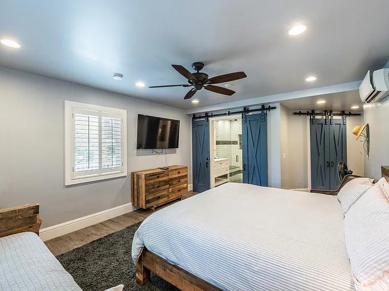 1325 Lowell Ave #5000 — Photo 12