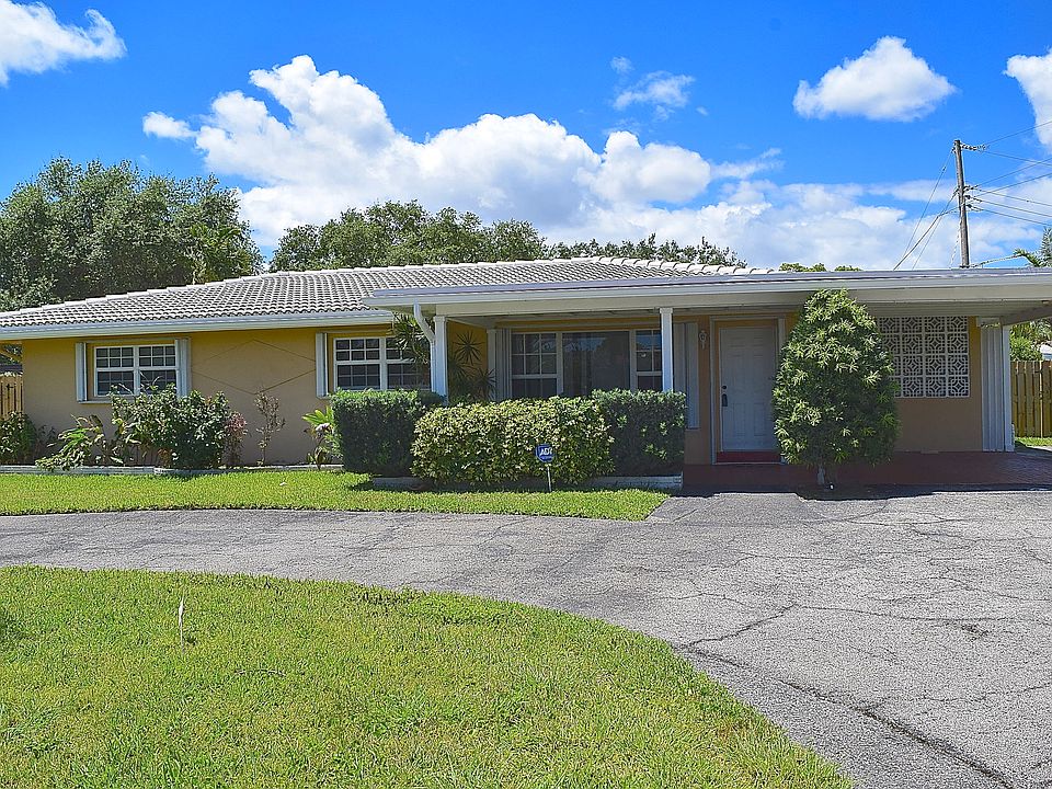 1st image of 2180 NE 53rd St