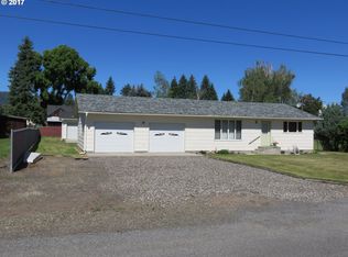 202 S Pine St, Wallowa, OR 97885