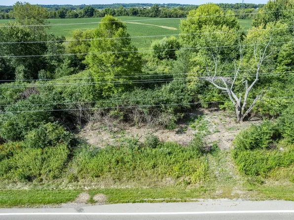 10795 State Route 28, New Vienna, OH 45159