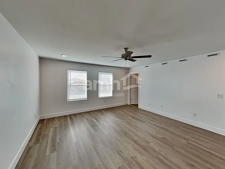 9668 E Harkes Dr — Photo 11