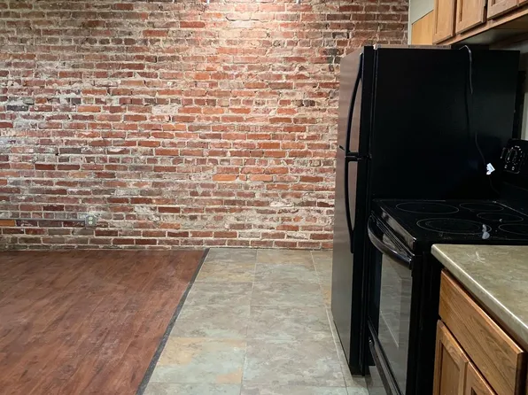 1640 Holdrege St, Lincoln, NE