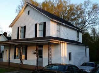 621 Lindsey St, Reidsville, NC 27320