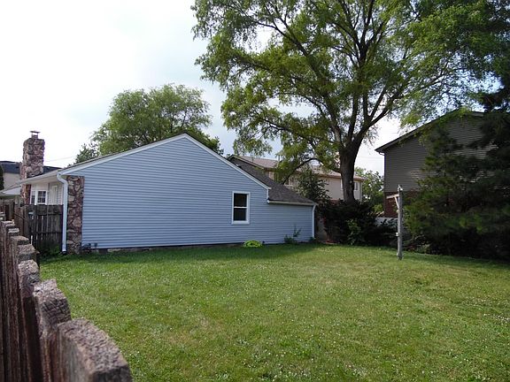 3rd image of 6530 Vogt St