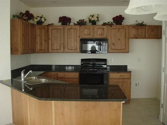 2nd image of 4413 N Foxtrail Dr